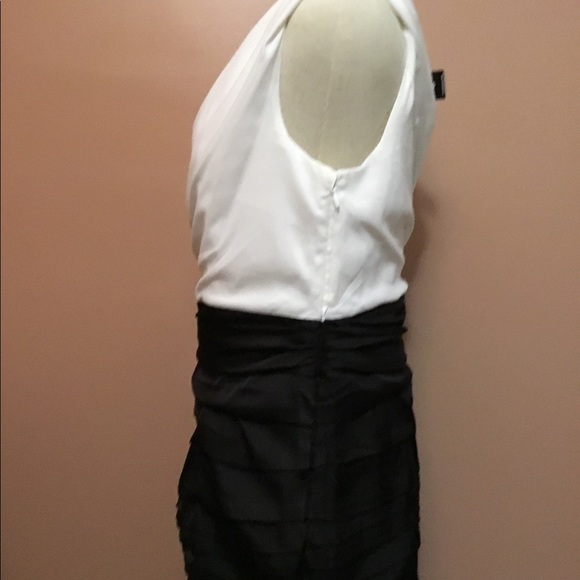 Formal dress - Picture 3 of 3